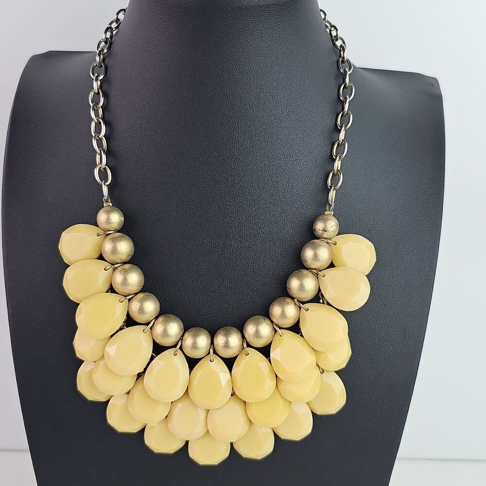 Gold Tone Necklace 3 Rows of Light Yellow Teardrop Pendants Gold Tone Balls 19in